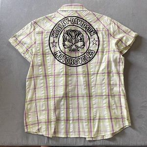 Womens Harley Davidson short sleeve button down.